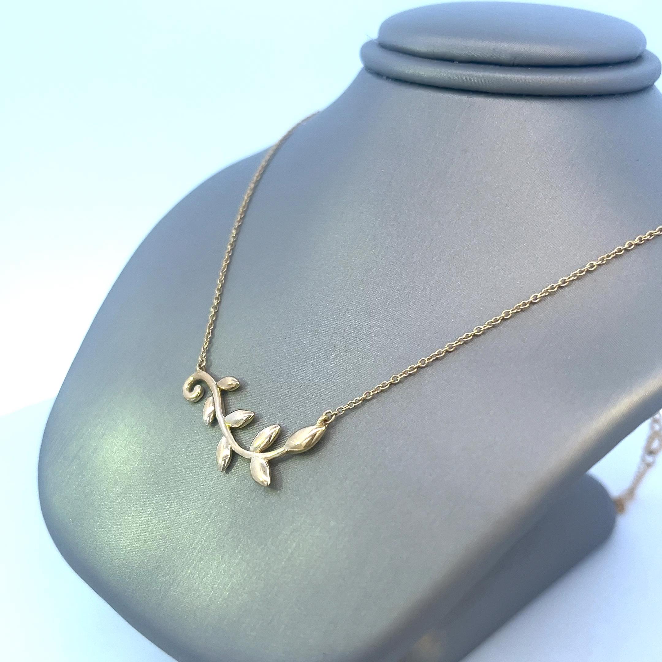 Classic Tiffany & Co Paloma Picasso 18KY Olive Leaf Vine
