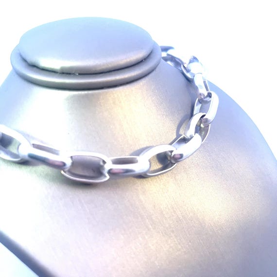 Classic Sterling Silver Oval Link Toggle Necklace… - image 7