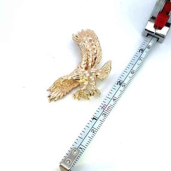 Vintage 14K Solid Gold Diamond-Cut Eagle Pendant - image 7