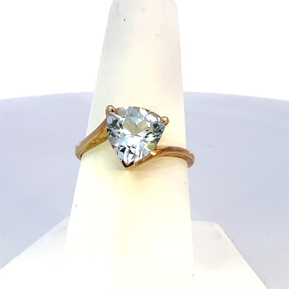 10K Yellow Gold Trillion Cut Aquamarine Ring - image 1