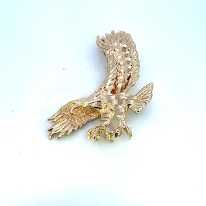 Vintage 14K Solid Gold Diamond-Cut Eagle Pendant
