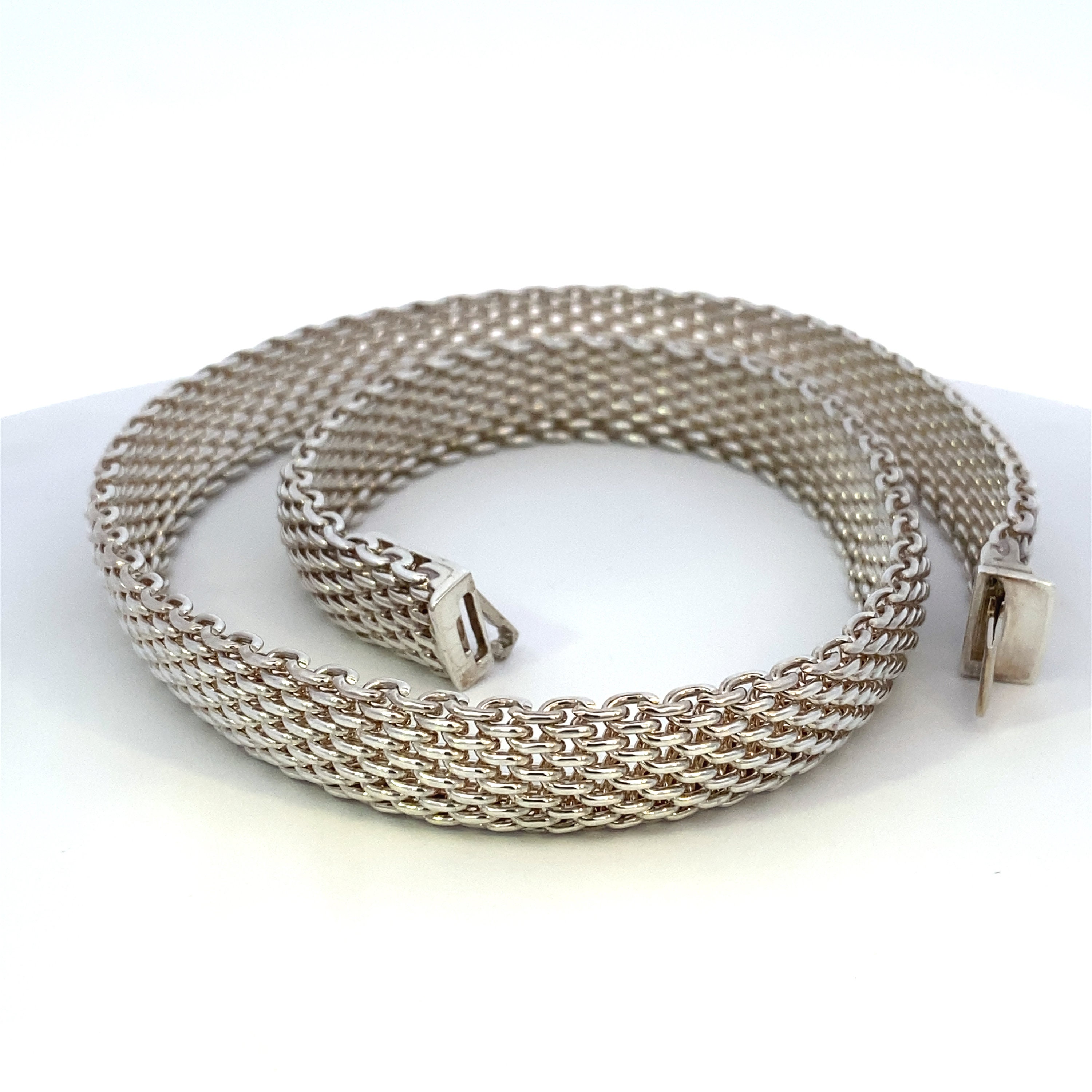 Vintage Pre-owned Tiffany and Co Sterling Silver Mesh Vintage Pre-owned Tiffany and Co Sterling Silver Mesh