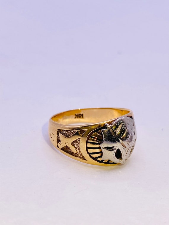 10k Gold Vintage Masonic Ring - image 5