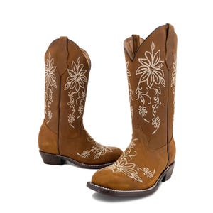 Women&#39;s French -Lilium Flowers