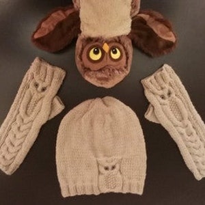 Owl Fingerless Gloves and Hat Pattern -Knitted on two straight needles - Knitting Pattern -