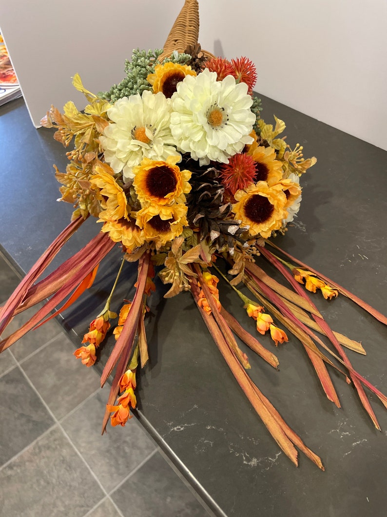 Vintage Cornucopia With Fall Foliage - Etsy