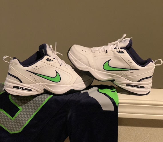 pete carroll nike