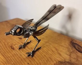 Welded metal bird