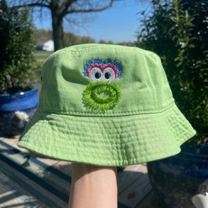 biggest Phan bucket hat (adults) - embroidered