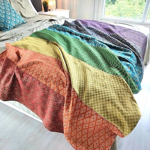 Rainbow Throw Blanket, Handmade Bedspread, Eclectic Bed Cover, Rainbow Bed Throw, Hippie Bedspread, Rainbow Blanket, Kids Bedroom Decor