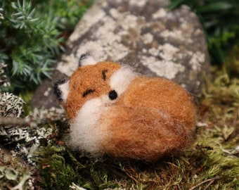 Needle Felted Red Fox , Miniature