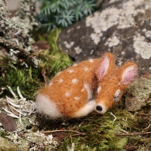 Needle Felted sleeping fawn , Miniature