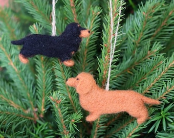 Needle Felted Dachshund Christmas Ornament: Handmade Wool Dog Decor