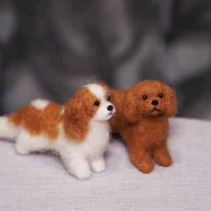 Needle Felted Cavalier King Charles Spaniel Miniature: Handmade Wool Dollhouse Dog