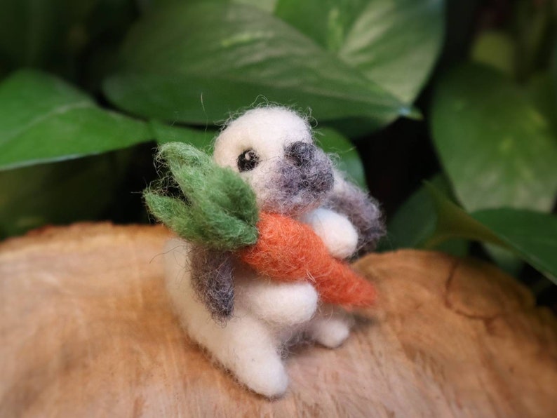 Needle Felted Lop Eared Bunny, Cottontail Rabbit, Little Bunnyrabbit, Gift for animal lover image 3