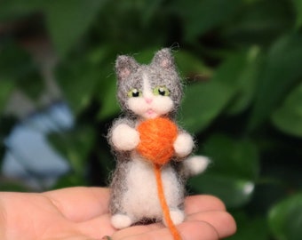 Needle Felted Kitty, Needle Felted Cat, Cute Cat, Gift for animal lover