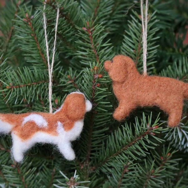 Cavalier King Charles Spaniel feutré à l'aiguille, miniature, décoration de Noël, décoration de Noël, cadeau pour amoureux des animaux