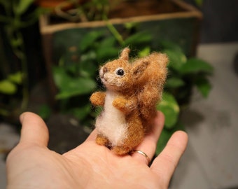 Needle Felted Squirrel, Miniature, Felt Animal