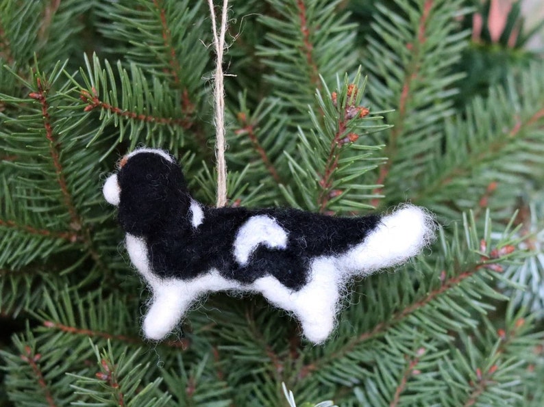 Needle Felted Cavalier King Charles Spaniel, Miniature, Christmas Decoration, Christmas Ornament, Gift for animal lover image 3