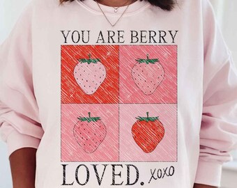 Sudadera de San Valentín con fresas: gráfico «Berry Loved», mezcla de algodón