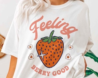 Chemise fraise Chemise fruit imprimé fraise Chemise cottagecore Chemise botanique Chemise esthétique Cadeau pour gourmets Cadeau de vêtement Chemise végétalienne
