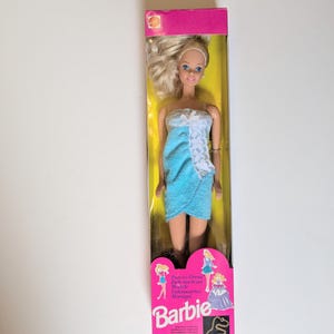 Fun to Dress Barbie 3240