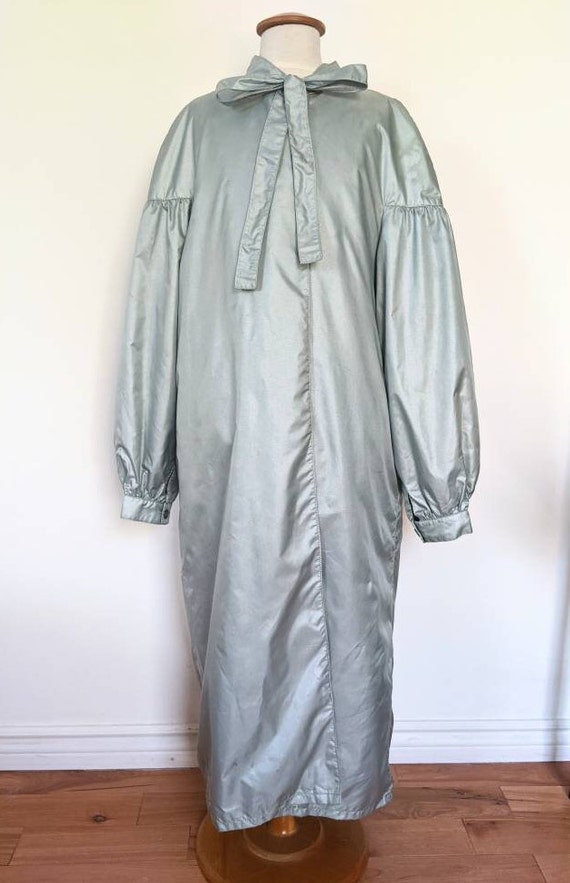 Vintage Silver Raincoat - image 6