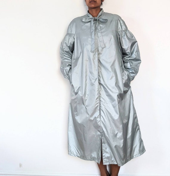 Vintage Silver Raincoat - image 7