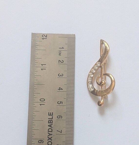 Treble Clef Brooch