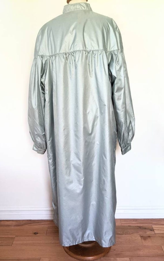 Vintage Silver Raincoat - image 4