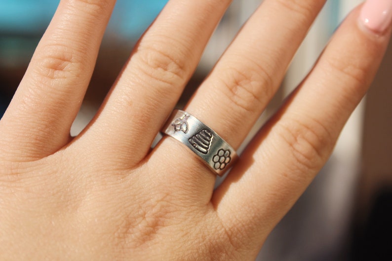 hand stamped honeybee ring