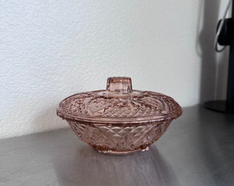 Vintage KIC Indonesia Heart and Diamond Cut Pink Glass Candy Dish with Lid ｜ Diamond Point Candy Bowl