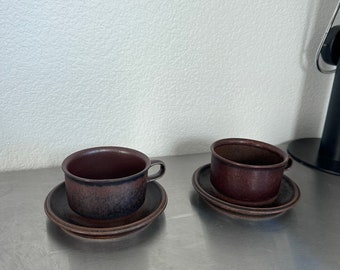 Pair of Vintage Brown Arabia Finland Ruska tea cup set designed by Ulla Procope in the 1960s|Vintage Arabia Finland Ruska teacup and saucer