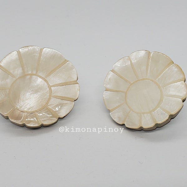 Shell Earrings, Carved Flower Shell, Handmade Carved Earrings, White Flower Stud, Mother of Pearl, Beach Accessories, Tropical, For Mom