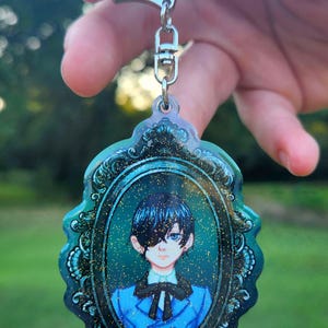 Black Butler (Kuroshitsuji) || 3&quot; Inch Gradient Glitter Epoxy Keychains