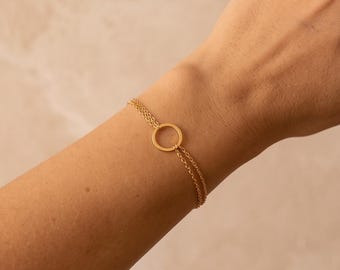 Customizable stainless steel bracelet, minimalist jewelry, clean style
