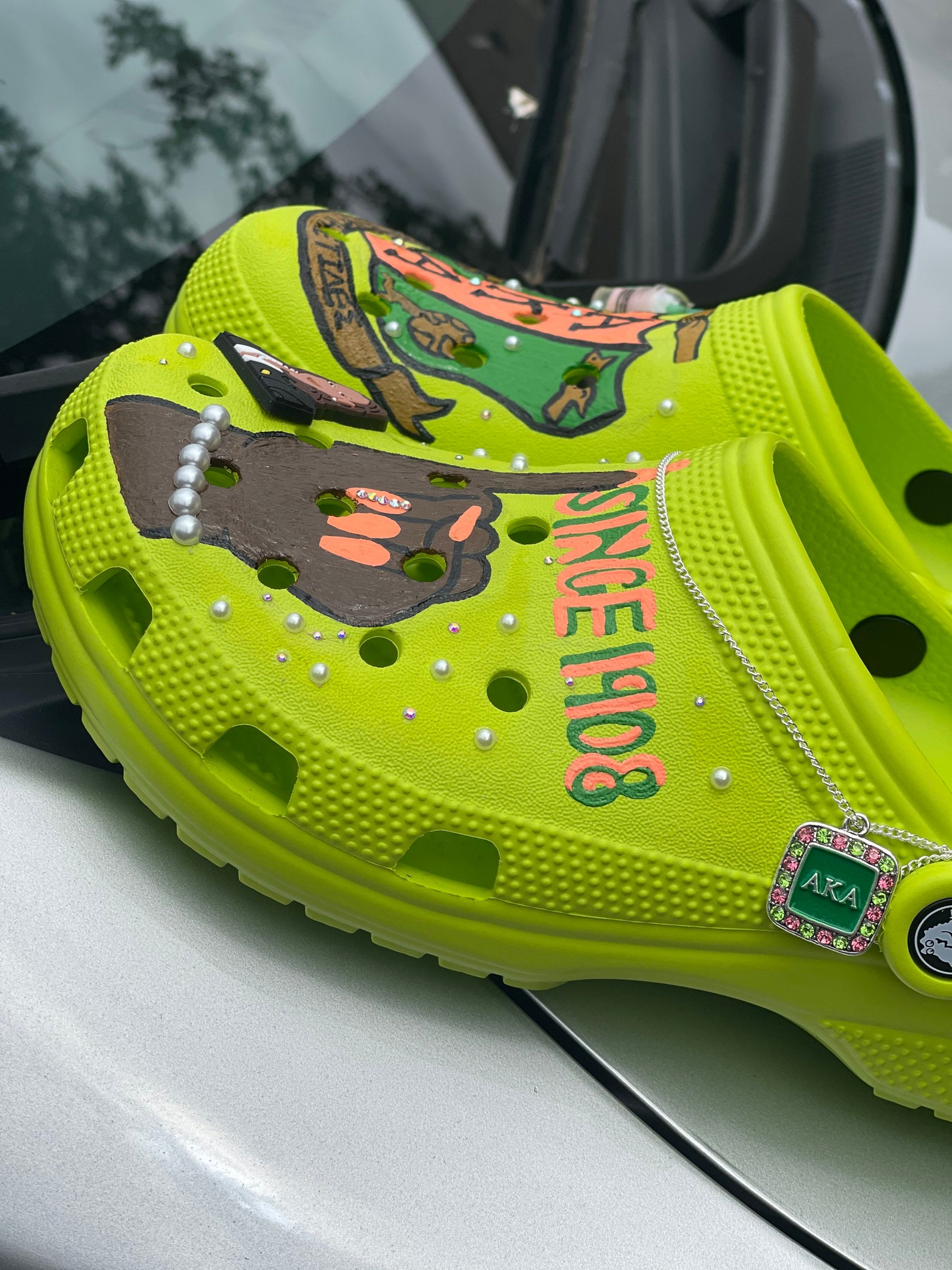 angelus paint on crocs