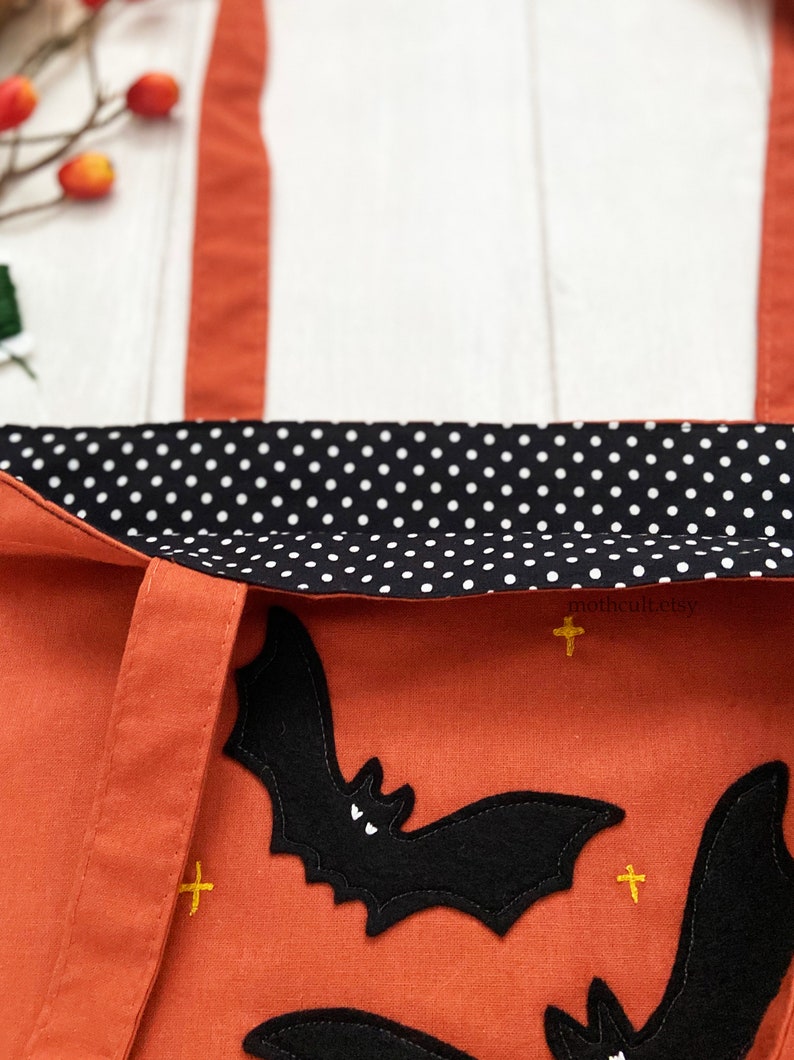 Bat Embroidery Tote Bag Wool Felt Applique Tote Halloween Fashion Organic Cotton Bag Reusable Shopping Bag Embroidered Bag