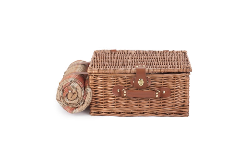 REDUCED Tan Leather Tweed Check Picnic Basket for 2 INCLUDES matching blanket held with integral leather strapsnapkinscooler bagglasses image 9