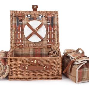 REDUCED Tan Leather Tweed Check Picnic Basket for 2 INCLUDES matching blanket held with integral leather strapsnapkinscooler bagglasses image 2