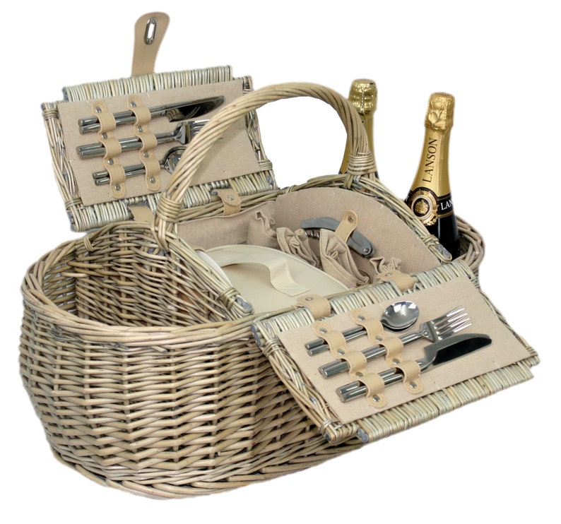 Luxury Picnic Basket for 4 INCLUDES Waterproofbacked Blanket Etsy UK