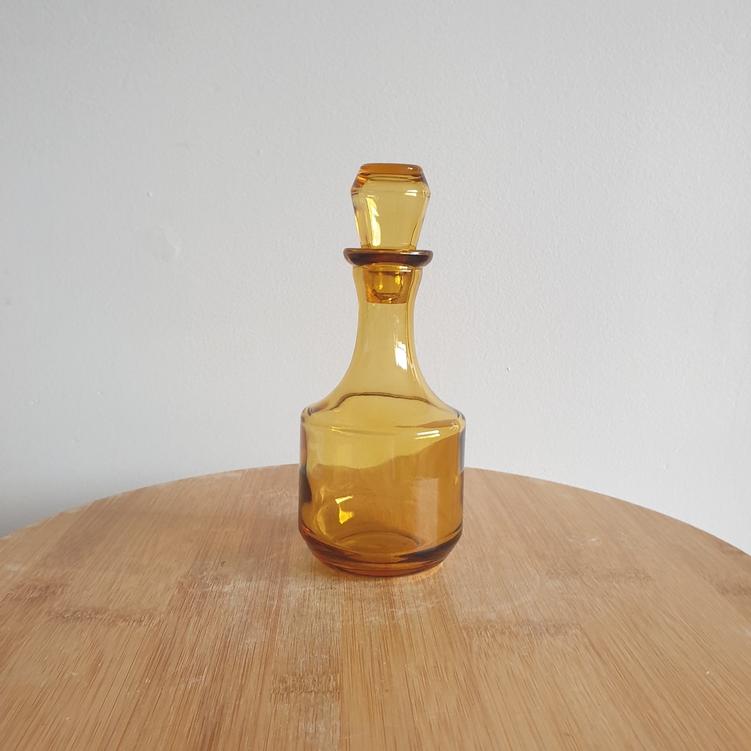 Vintage Cruet Bottle. Small Amber Glass Bottle. Small Genie Bottle. Oil