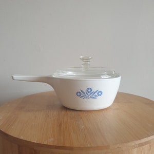 Vintage Corning Ware Cornflower Small P82 24ox Pyrex Lid Handled Saucepan Casserole Dish. Made In Australia Kitchen Accessory. Gift. Unique