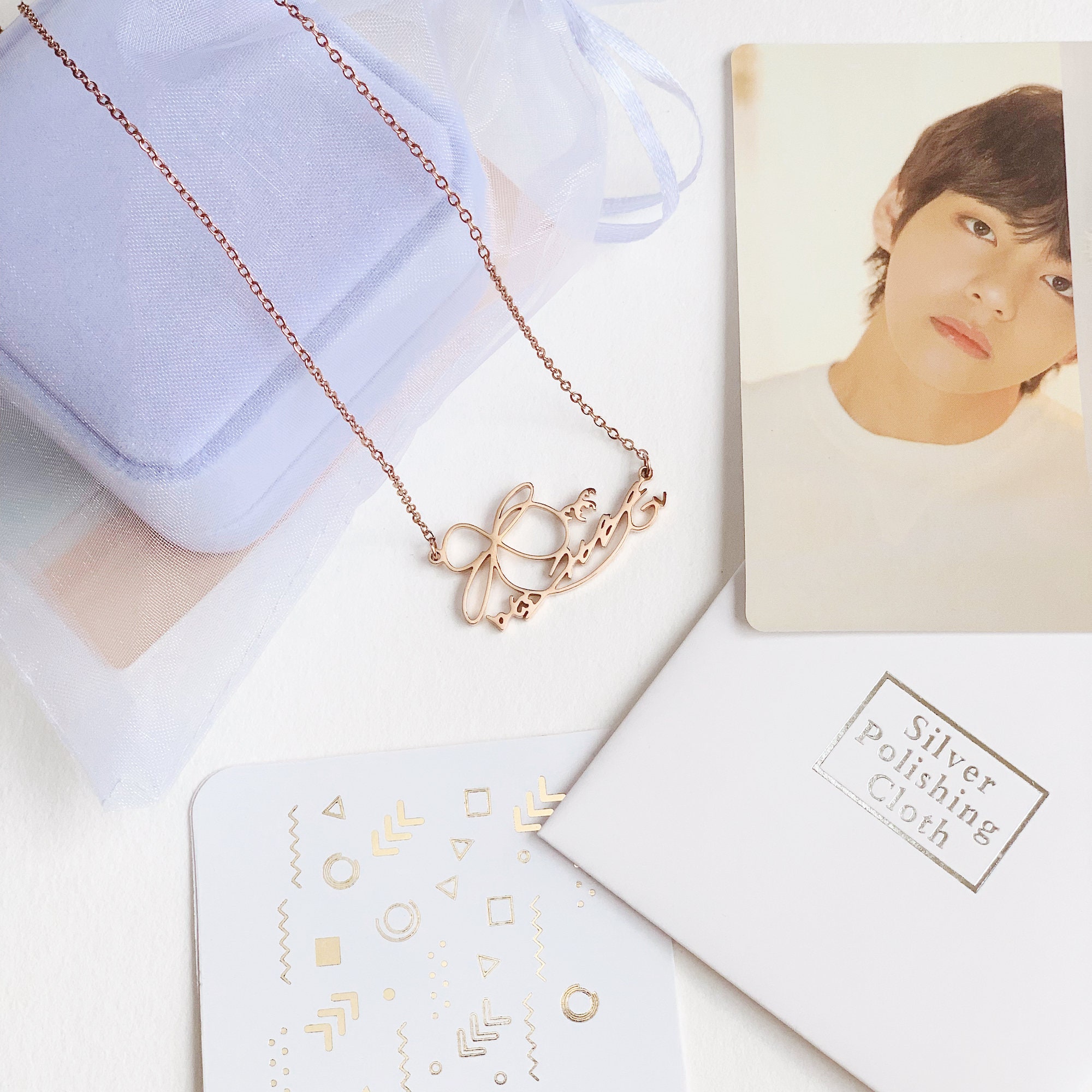 BTS necklace, BTS V necklace, BTS V fashion