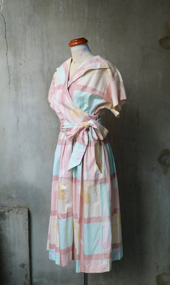 1980s does 1950s pastel pale pink yellow cream ma… - image 3