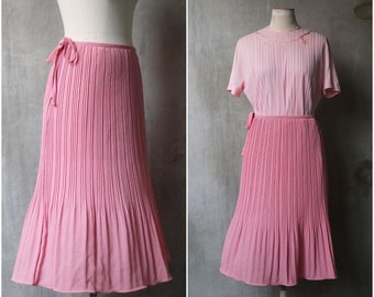 1970s pleated crepe nylon mermaid skirt