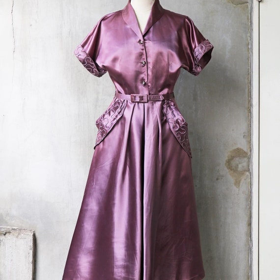 1950s purple satin soutache dress - image 2