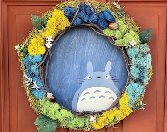 Totoro-Kranz; Inspiriert von meinem Nachbarn Totoro Türdekoration 36 cm