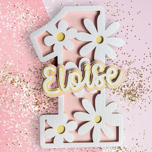 Topper per torta personalizzato per compleanno con simpatico numero di margherite, nome personalizzato ed età