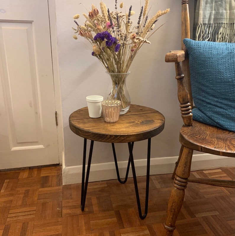 Round table, Plant pot stand, Bedside table, Table with hairpin legs, Rustic furniture. 